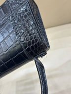 Balenciaga HOURGLASS Black 22.9 cm long x 14.0 cm high x 9.9 cm wide 5935461LR671000