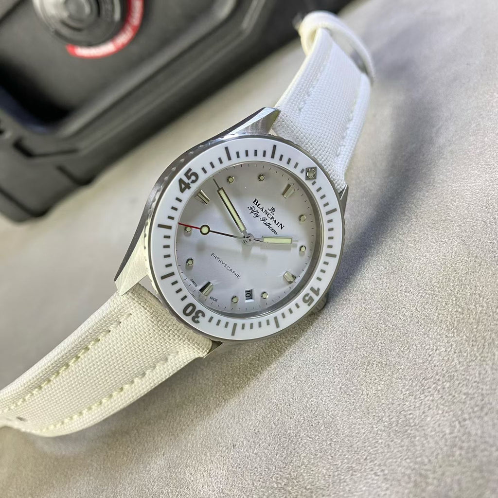Blancpain Fifty fathoms Automatic (self-winding) watch 38.00 millimeters 5100-1127-W52A