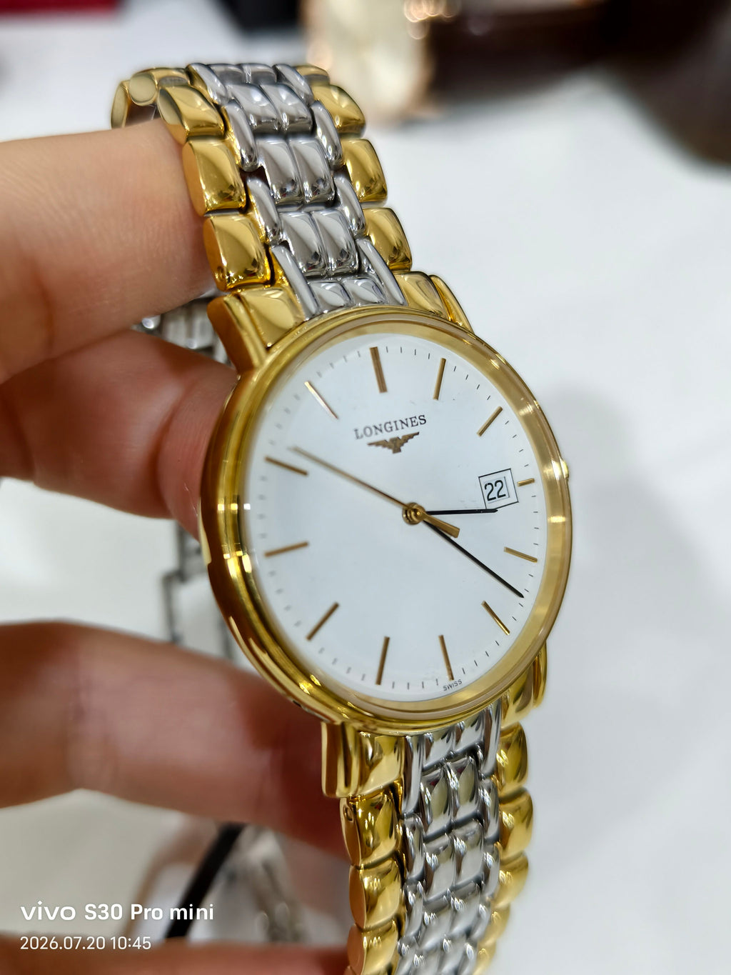 Longines Gorgeous Collection Quartz watch 33.00 MM L4.720.2.12.7