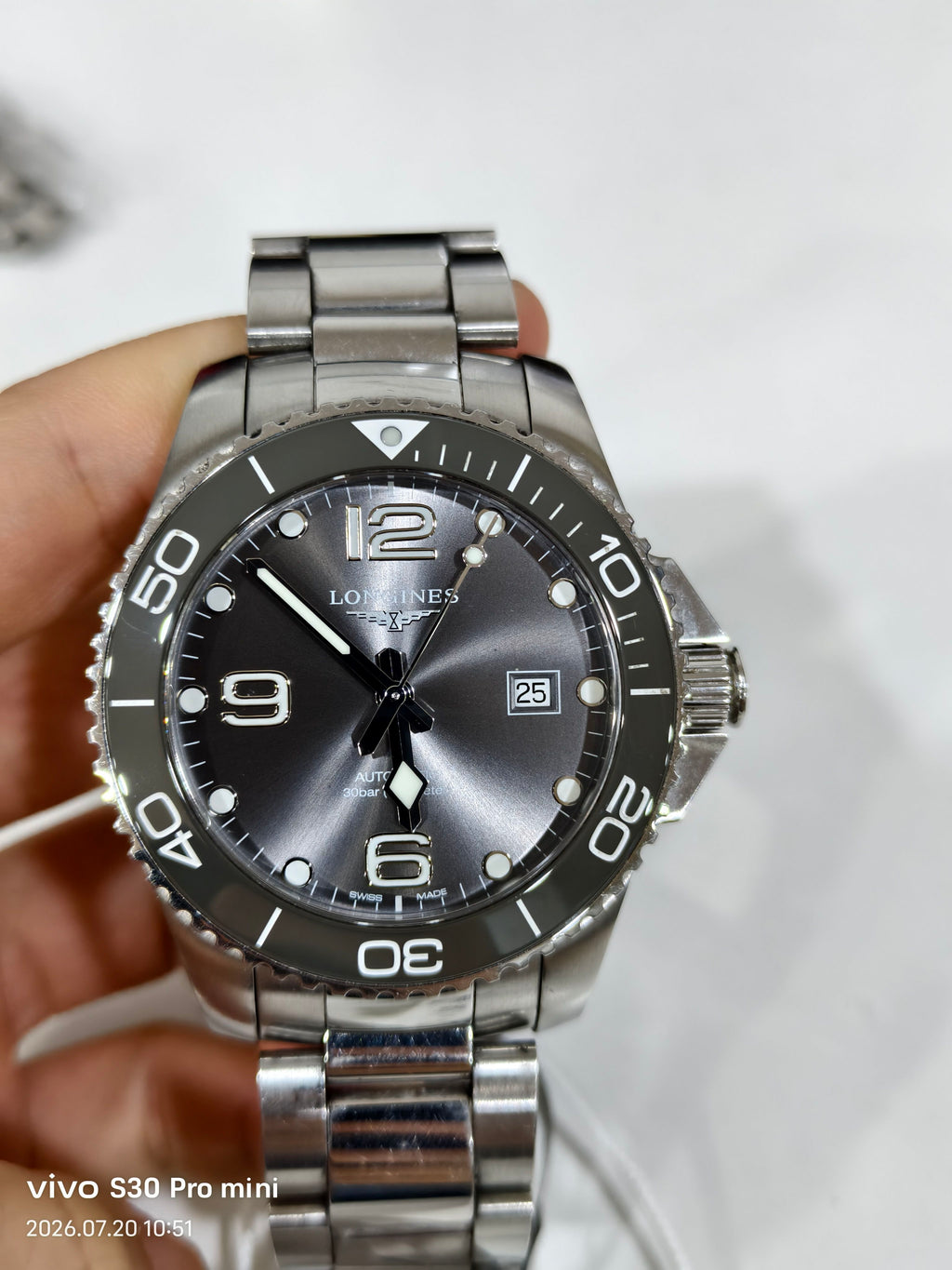 Longines Conquest Diving Series Mechanical watch 43.00mm L3.782.4.76.6