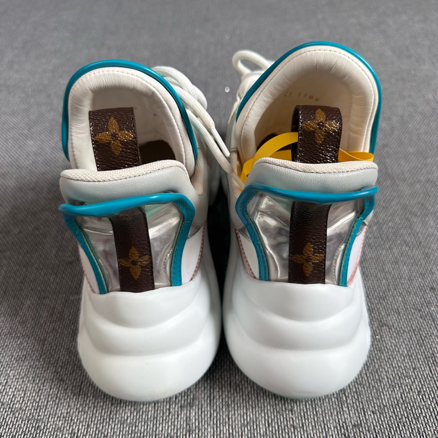 Louis Vuitton Leather Lifestyle sneakers