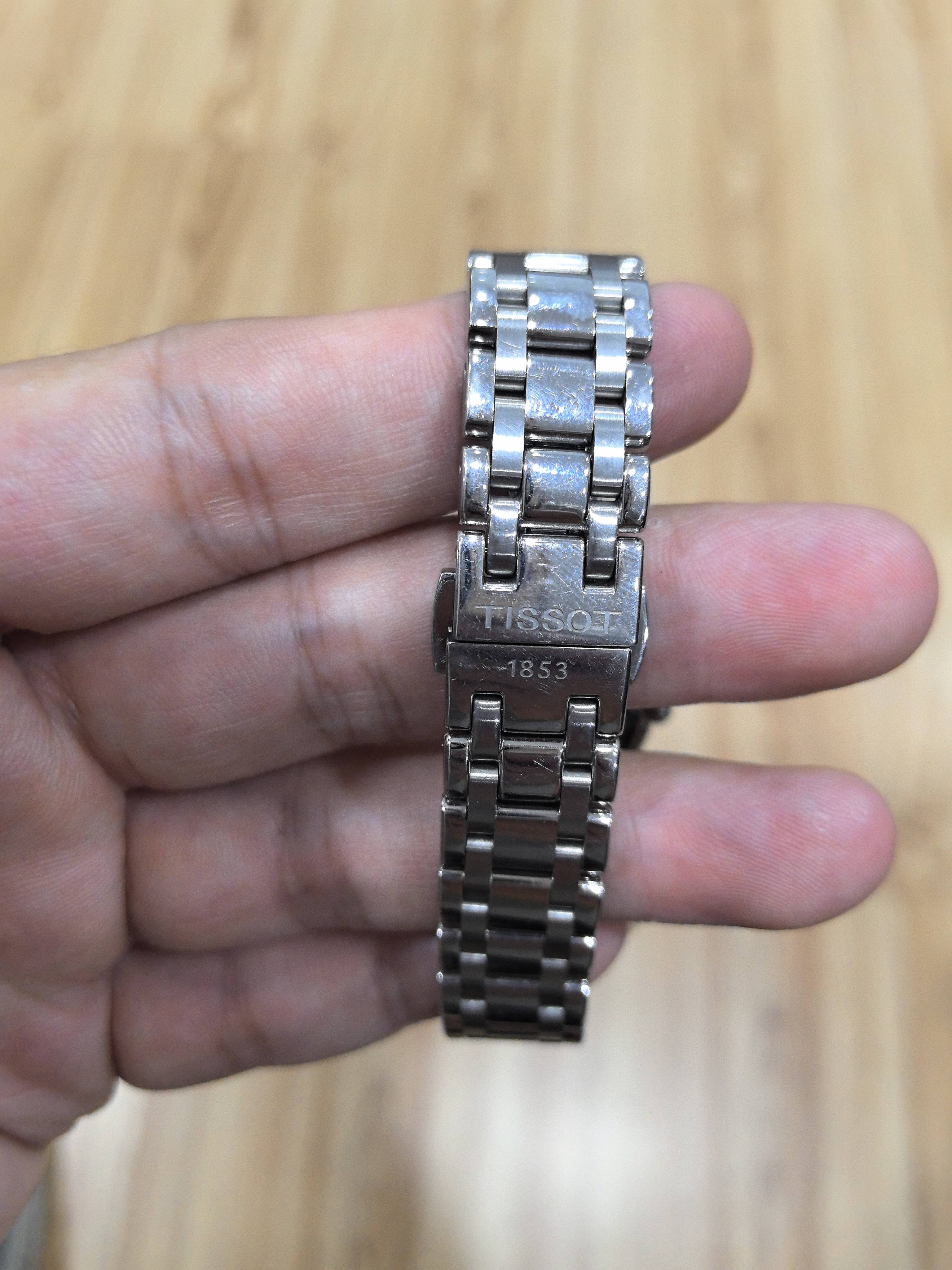 Tissot Little Beauty 29 millimeters T126.207.11.013.00