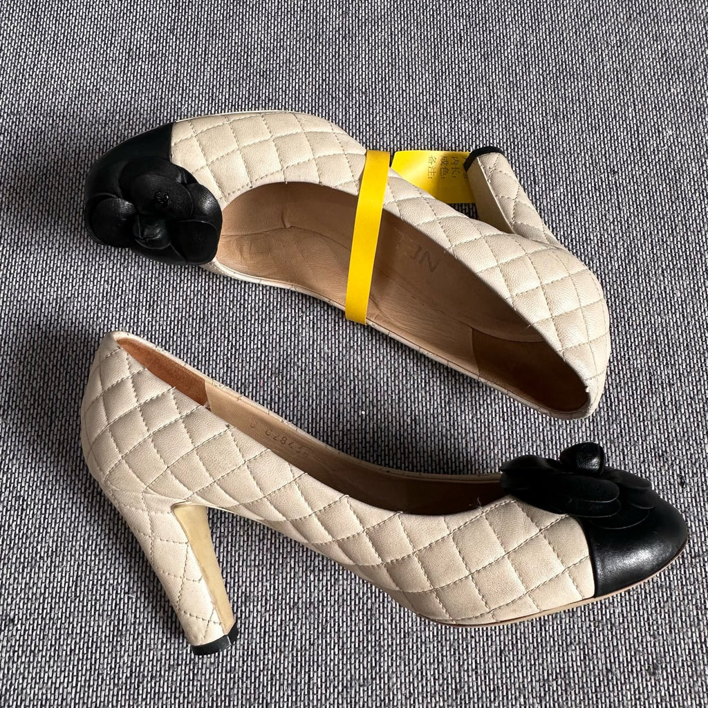 Chanel High heels