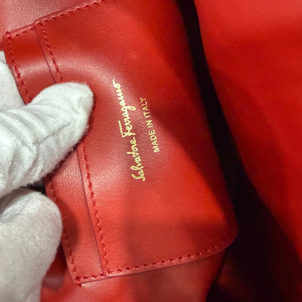 FERRAGAMO/菲拉格慕 Red Backpack