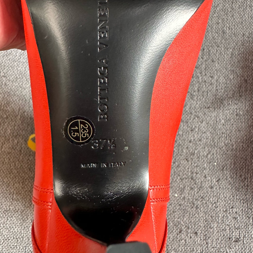 Bottega Veneta Leather Red Ankle boots