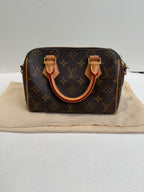 Louis Vuitton Shoulder Bag