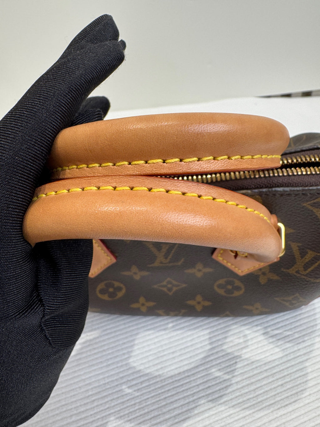 Louis Vuitton Shoulder Bag