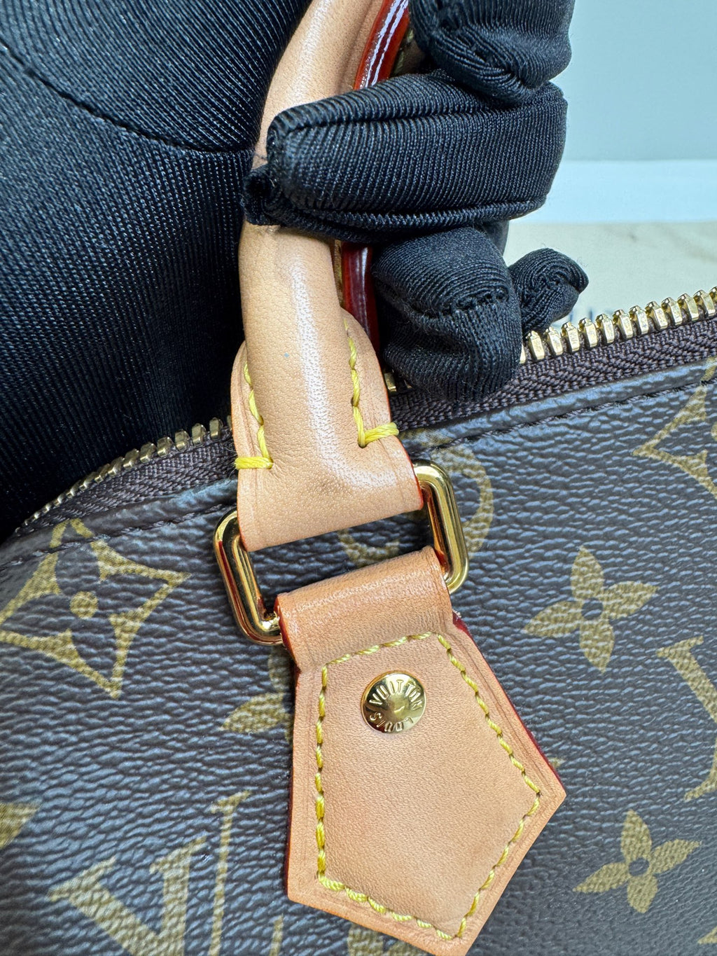 Louis Vuitton Shoulder Bag