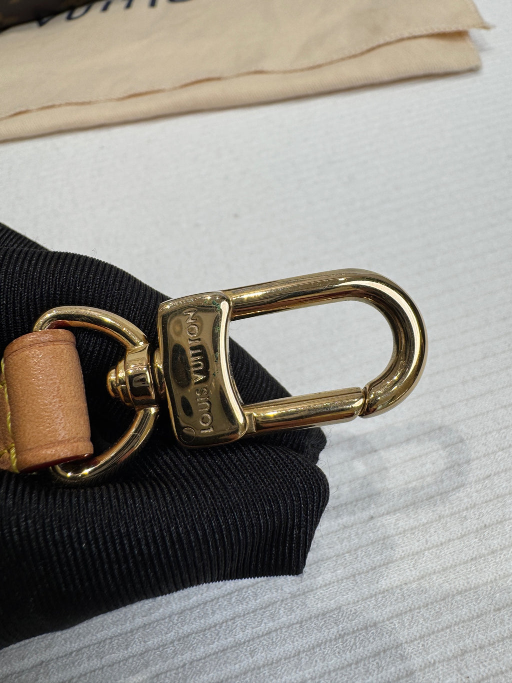 Louis Vuitton Shoulder Bag