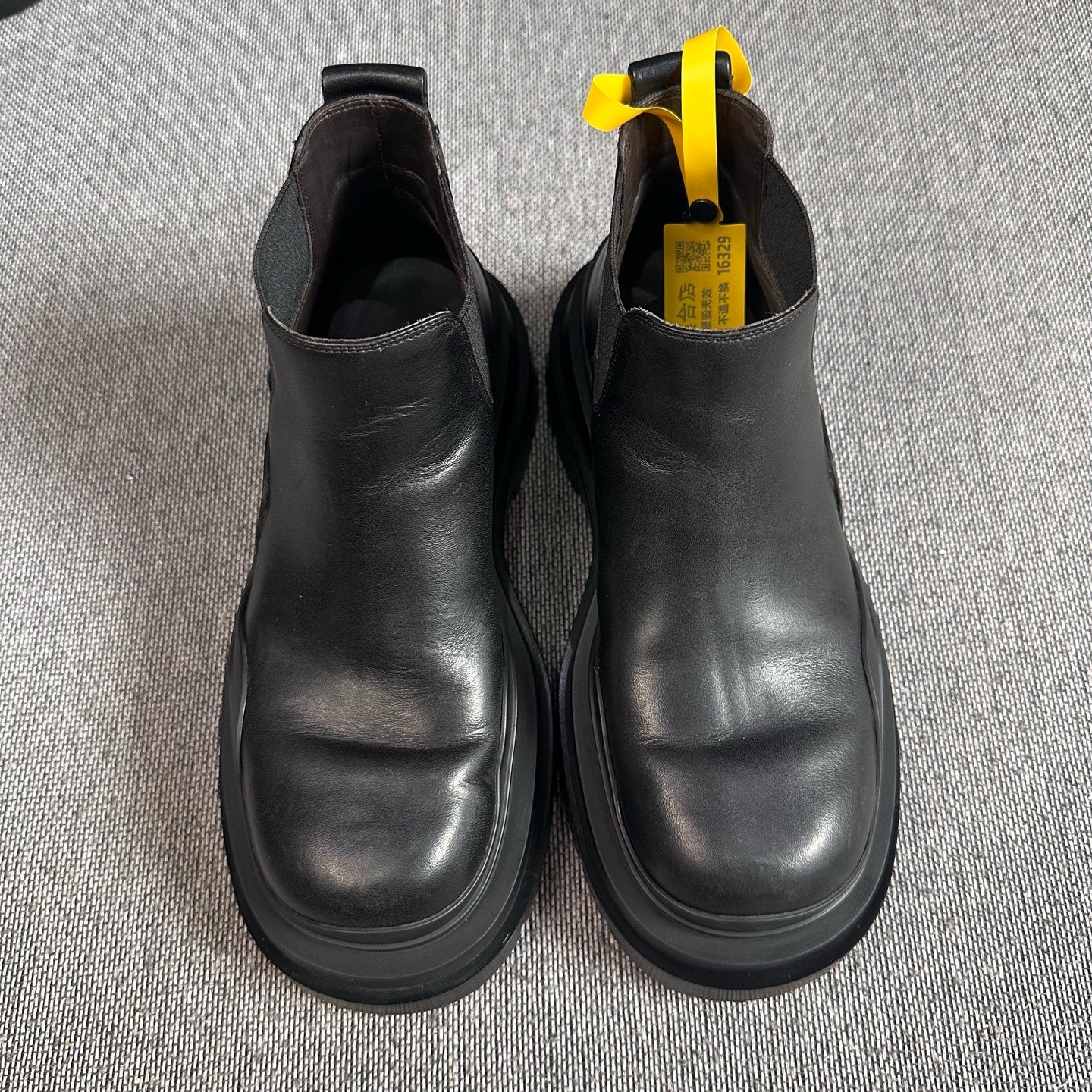 Bottega Veneta Black