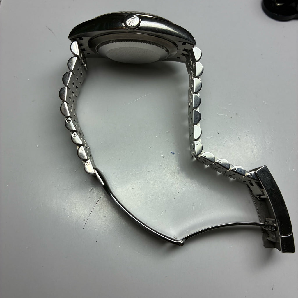 Rolex Log-based 41 millimeters m126334-0028