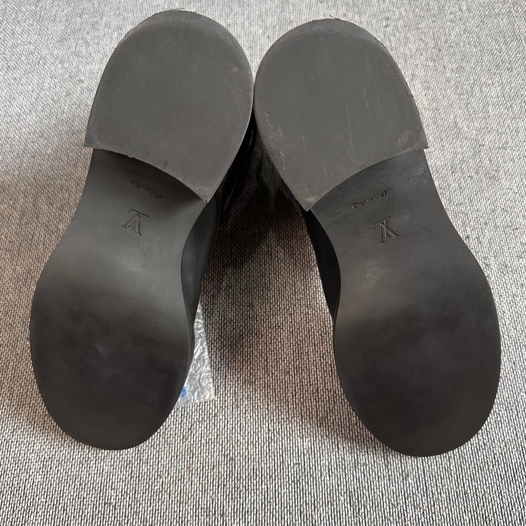 Louis Vuitton Metal Black Lita boots