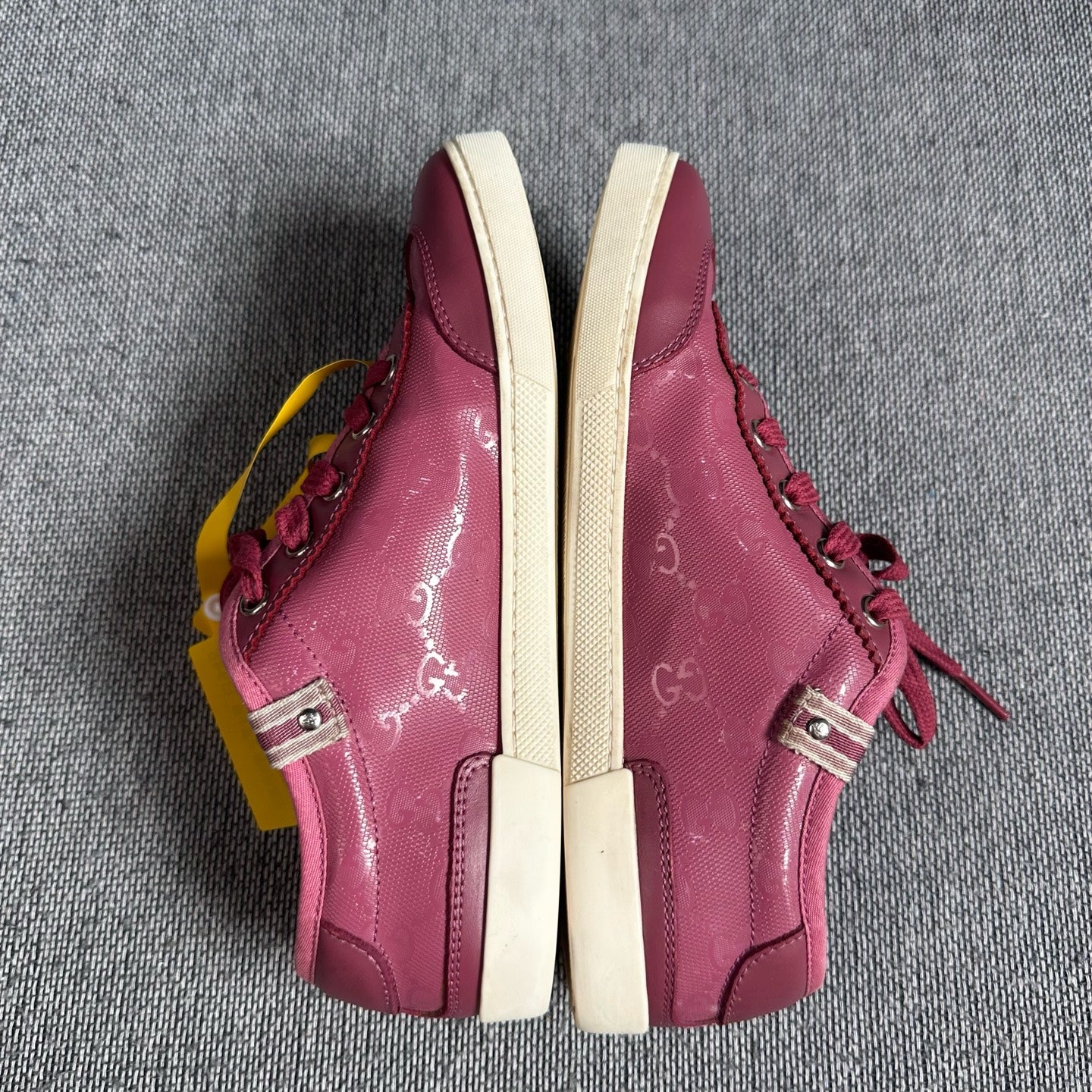 Gucci Red Skate shoes