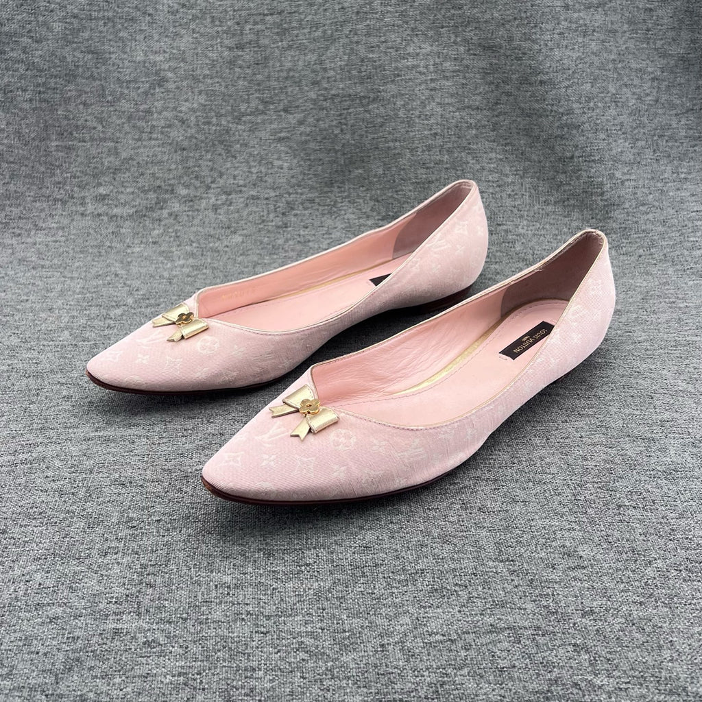 Louis Vuitton Metal Pink
