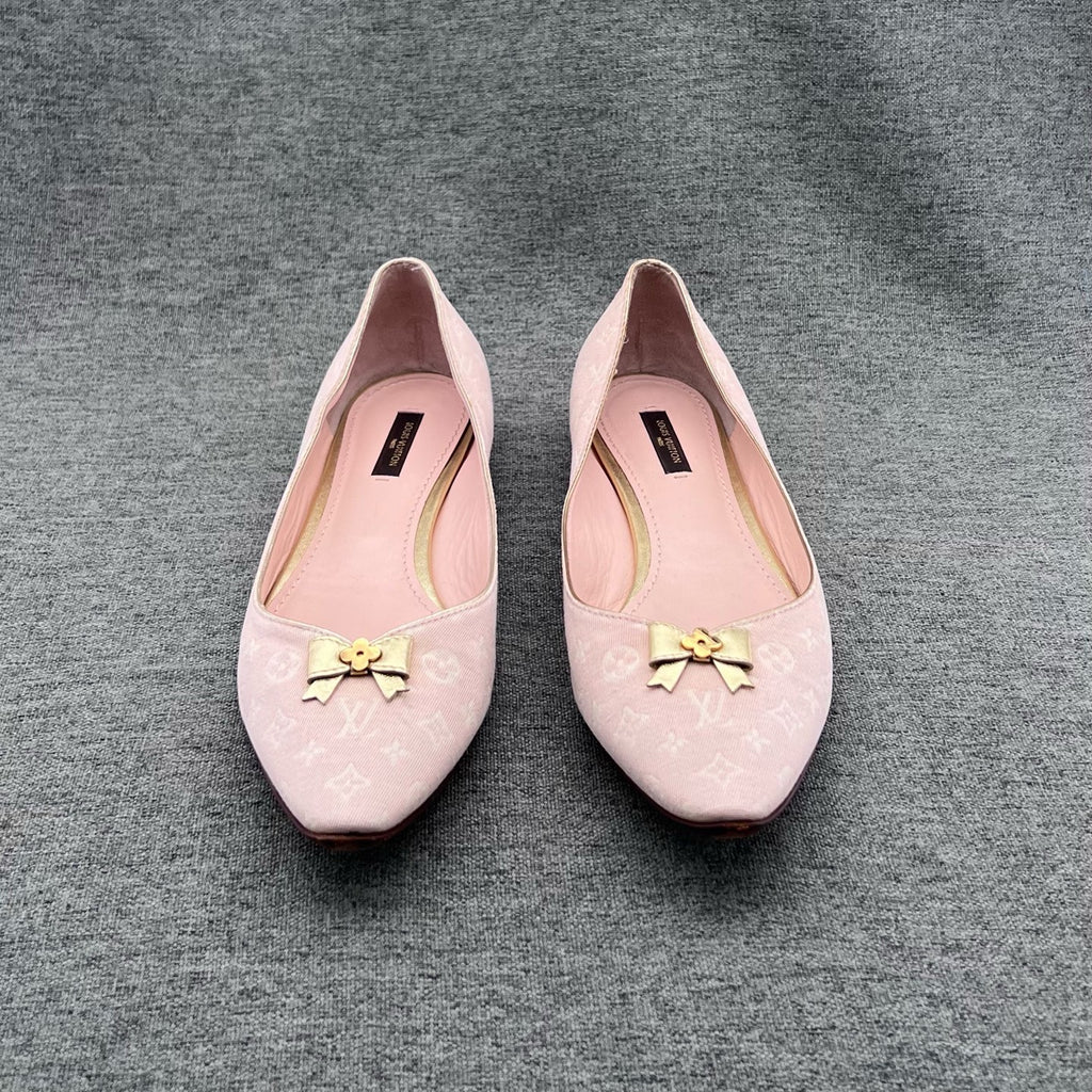 Louis Vuitton Metal Pink