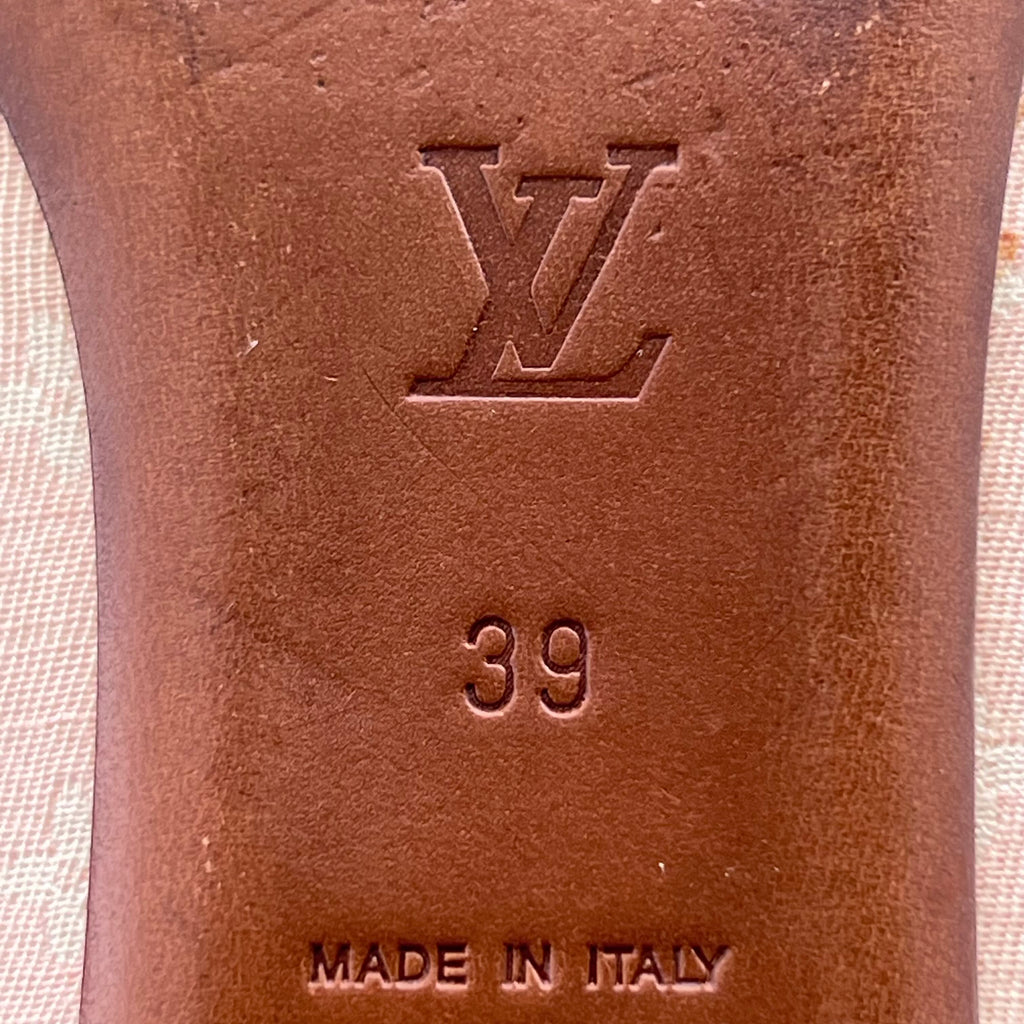 Louis Vuitton Metal Pink