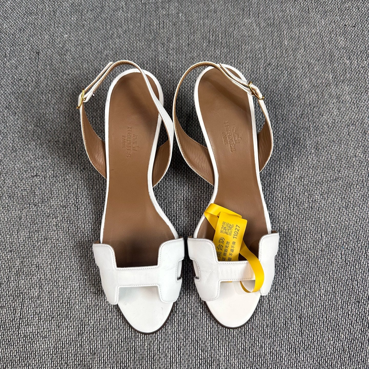 Hermes White