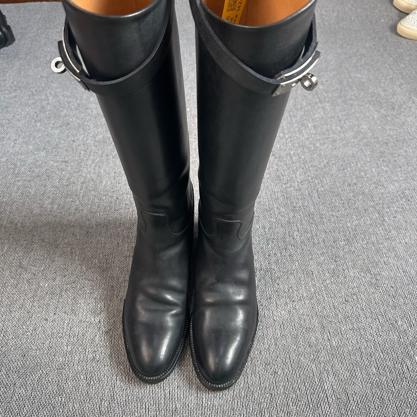 Hermes Black