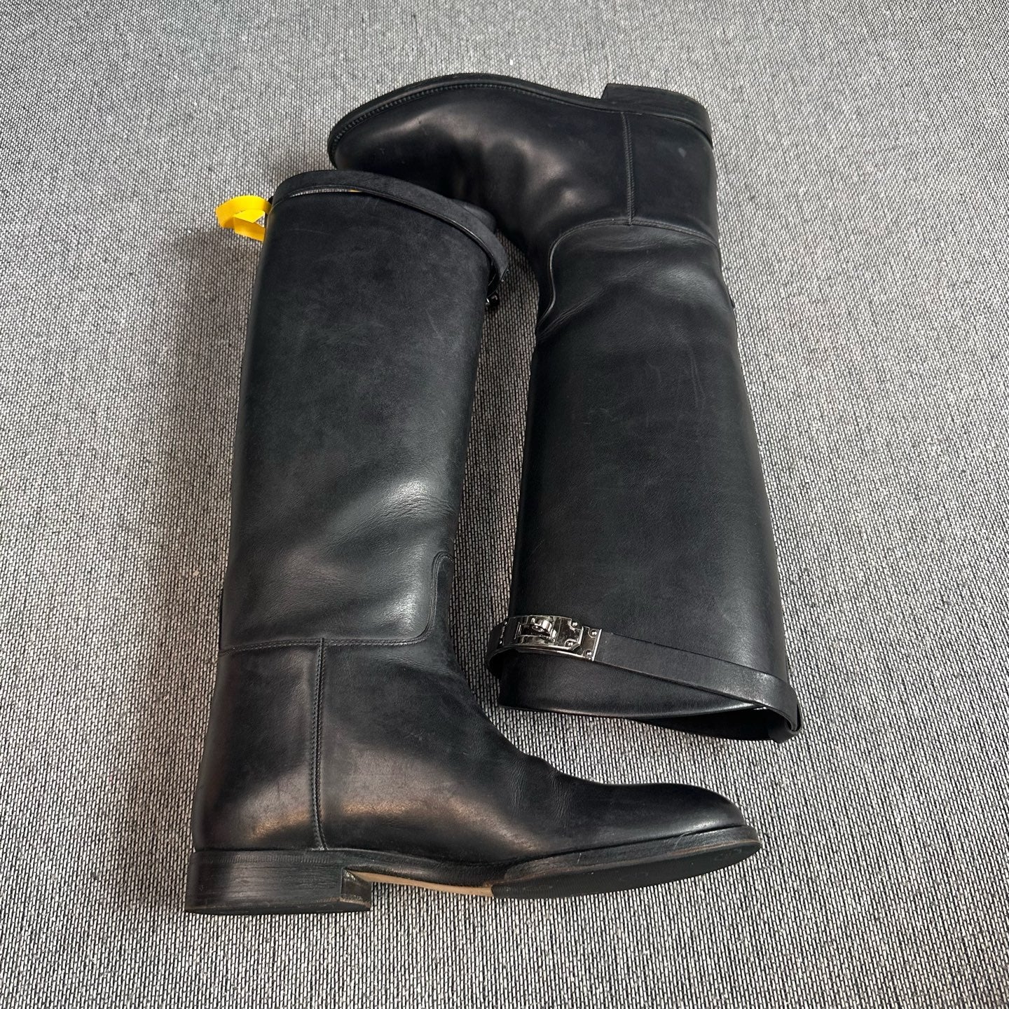 Hermes Black