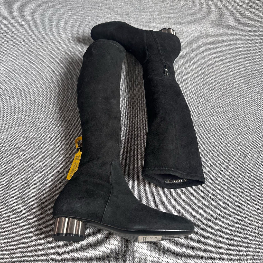 Salvatore Ferragamo Black Ankle boots