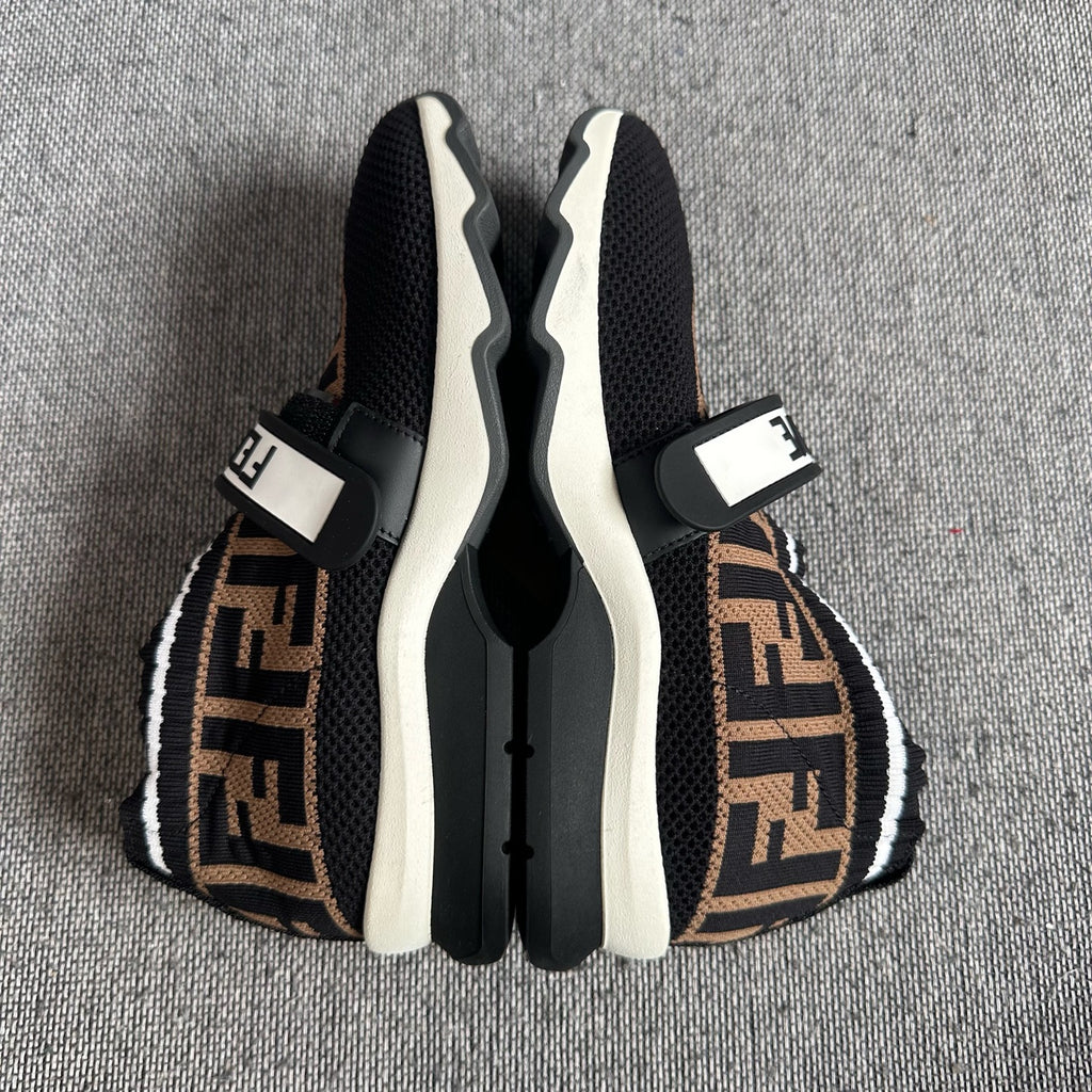 Fendi Black Athletic sneakers
