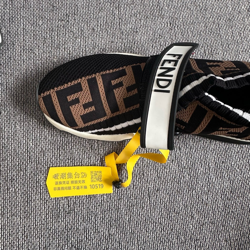 Fendi Black Athletic sneakers