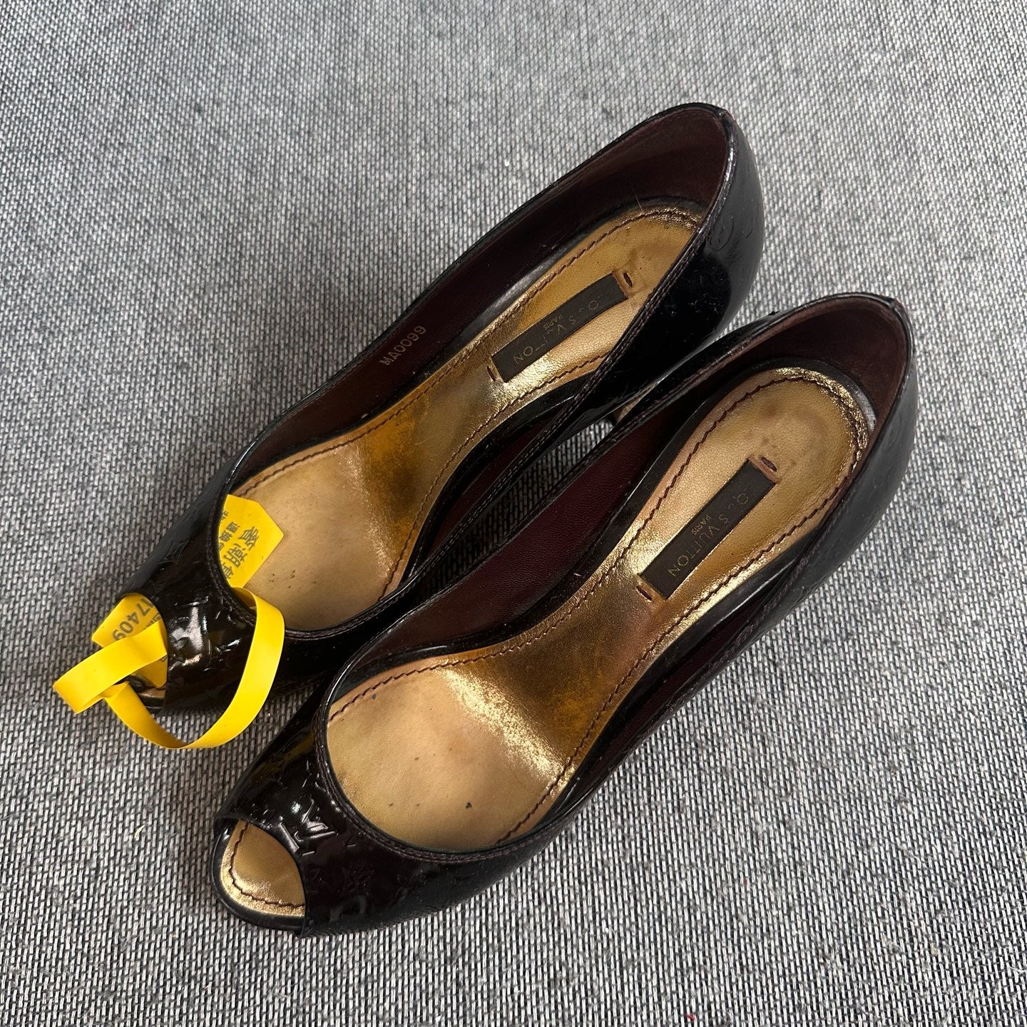 空白 High heels