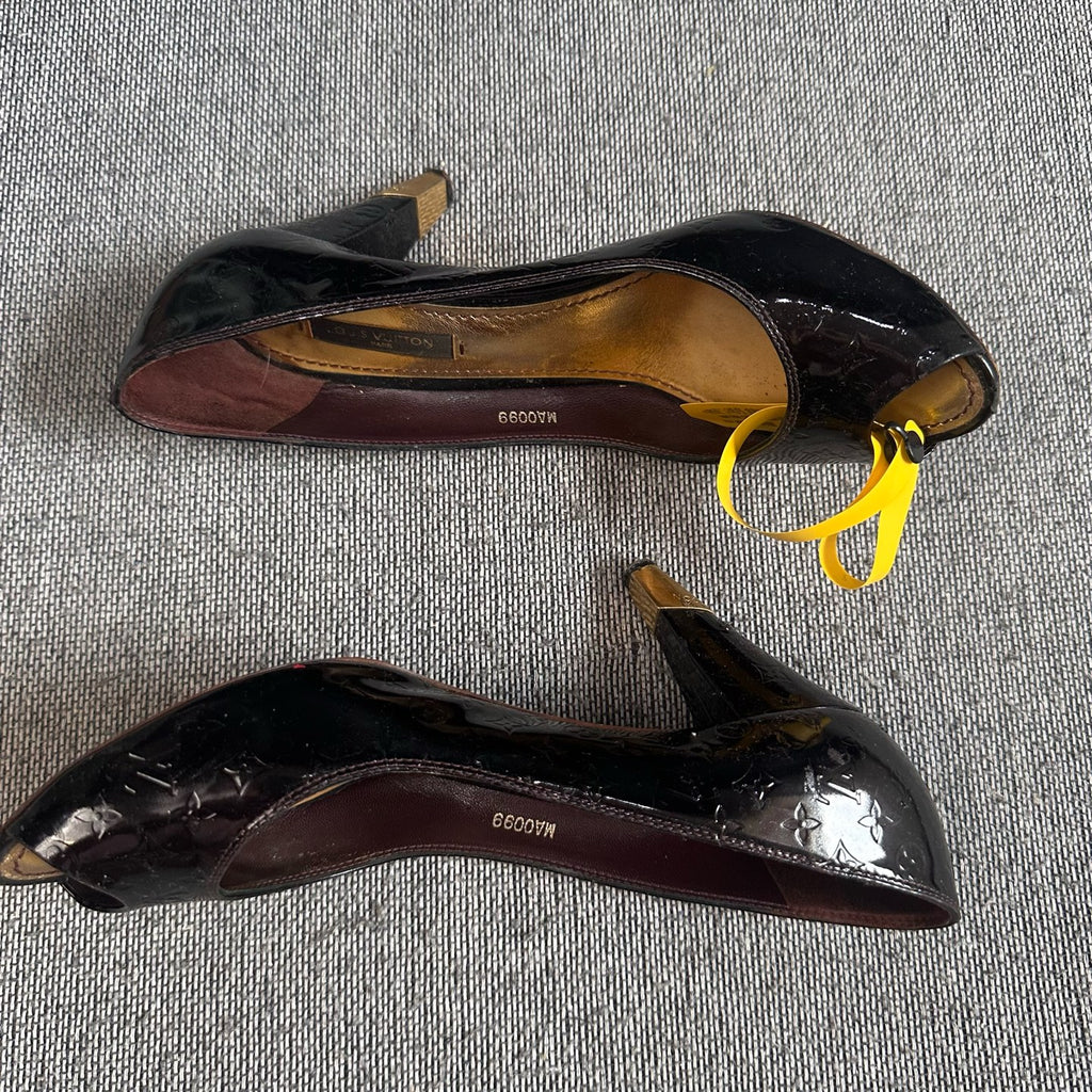 空白 High heels