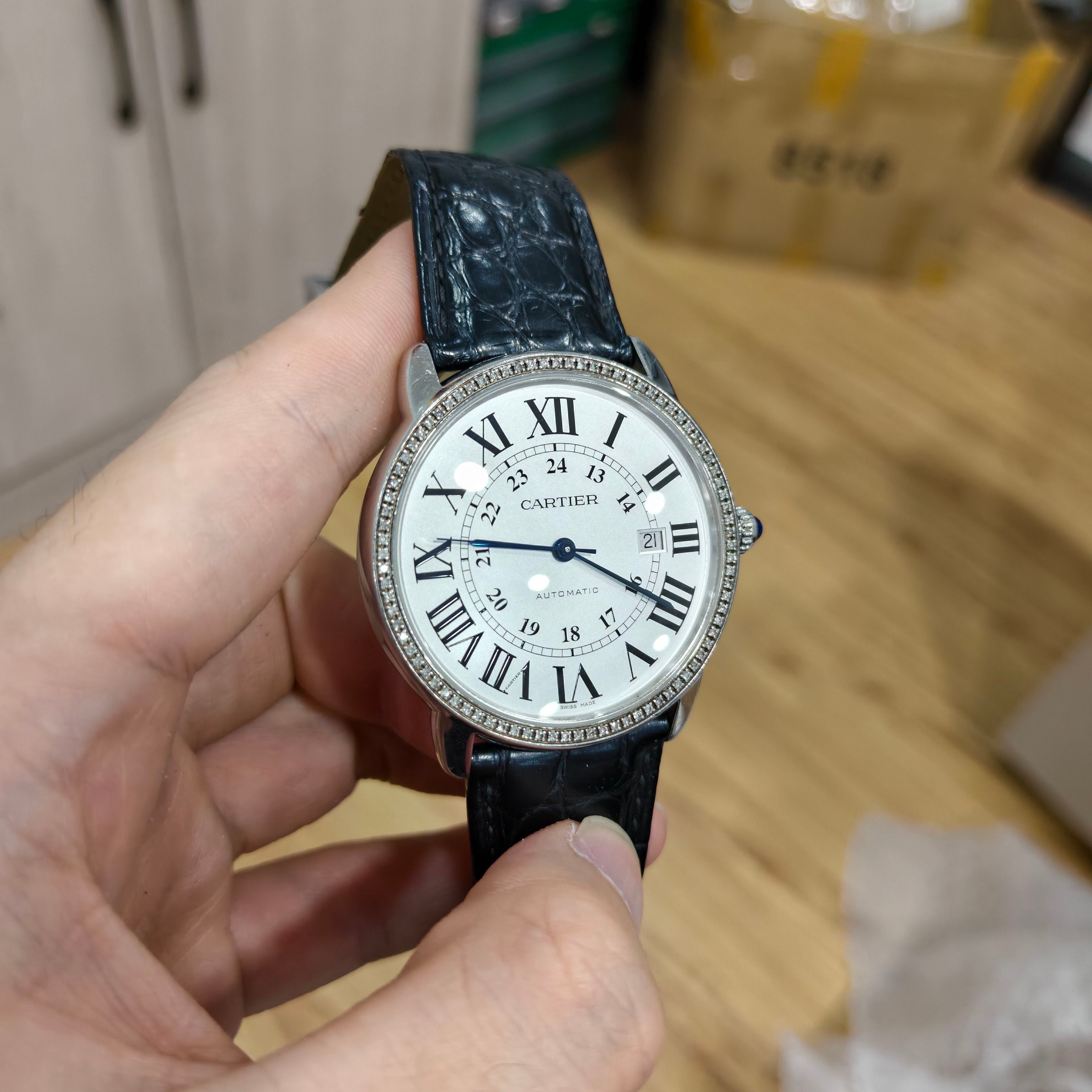 Cartier RONDE DE CARTIER Automatic (self-winding) watch 42 millimeters W6701010