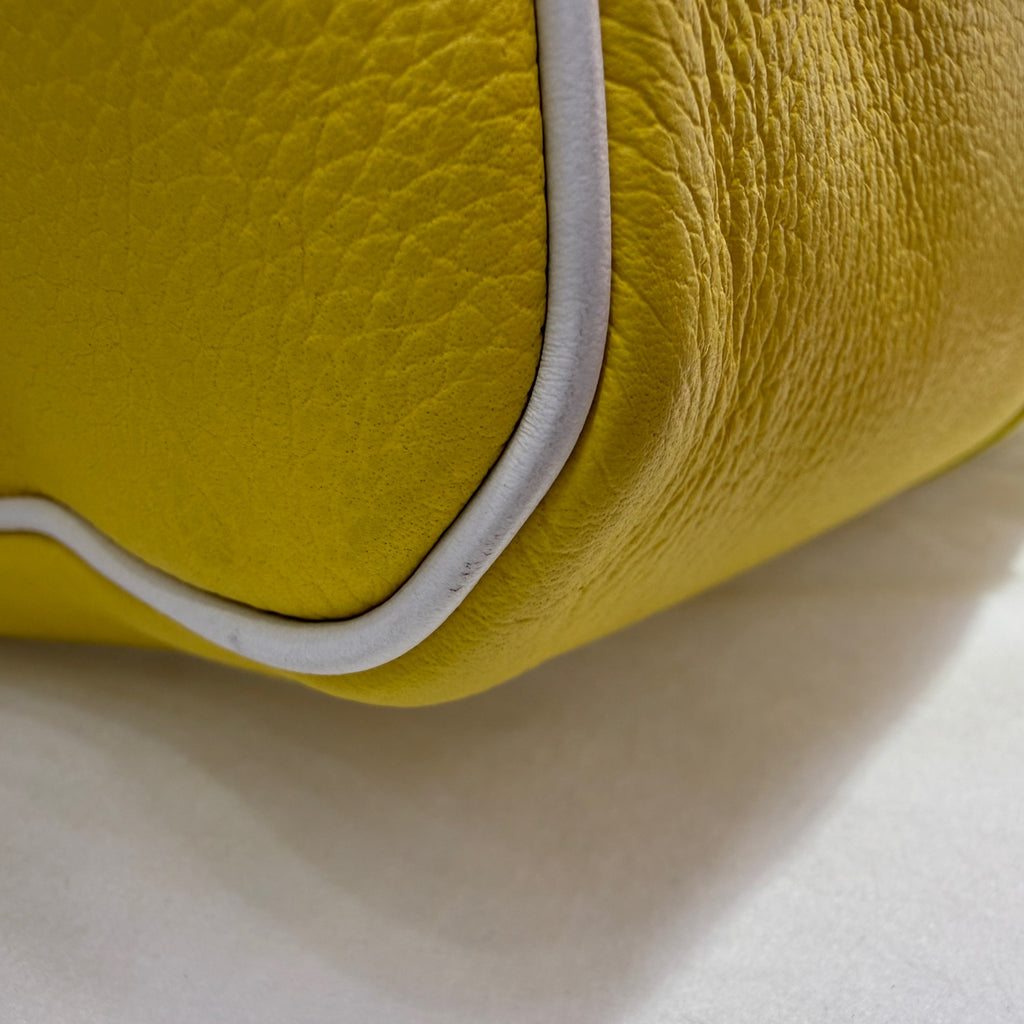 Louis Vuitton Yellow M58748