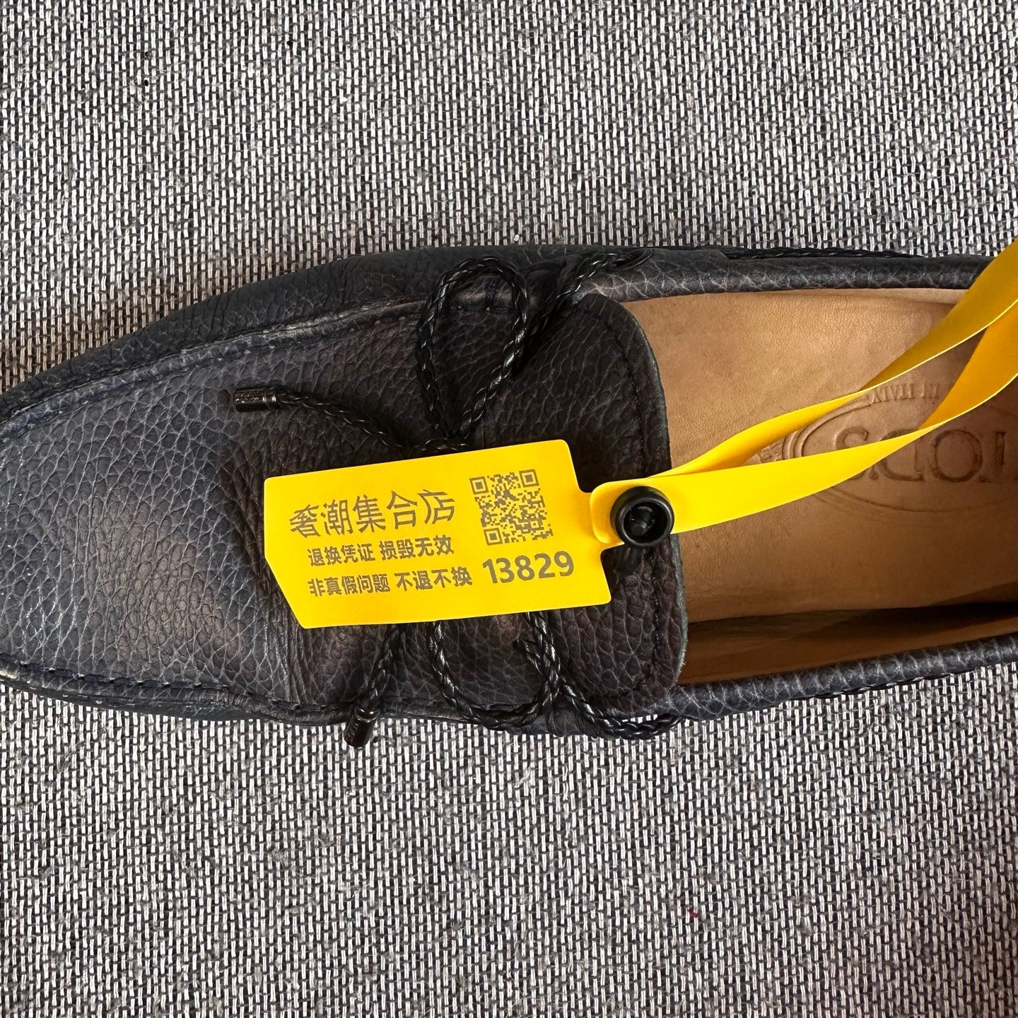 TOD'S Leather Blue