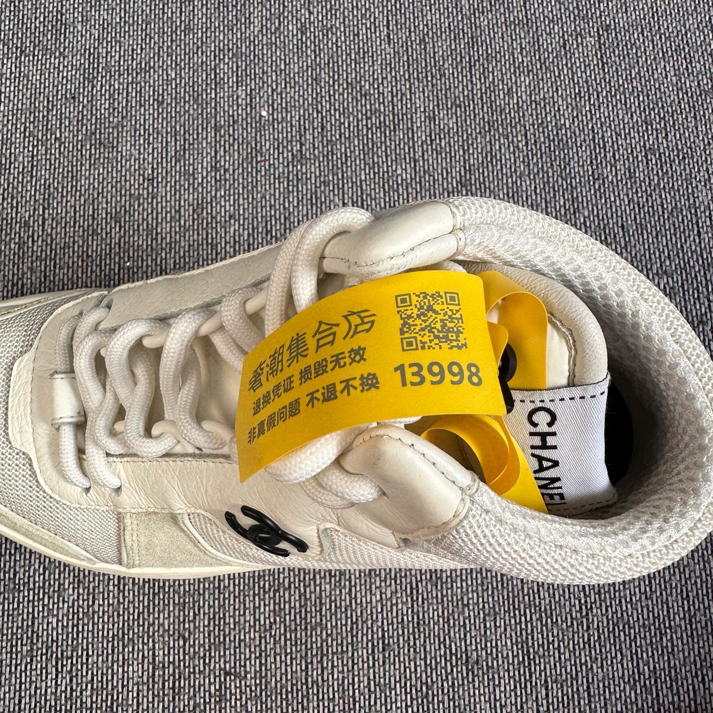Chanel White Skate shoes