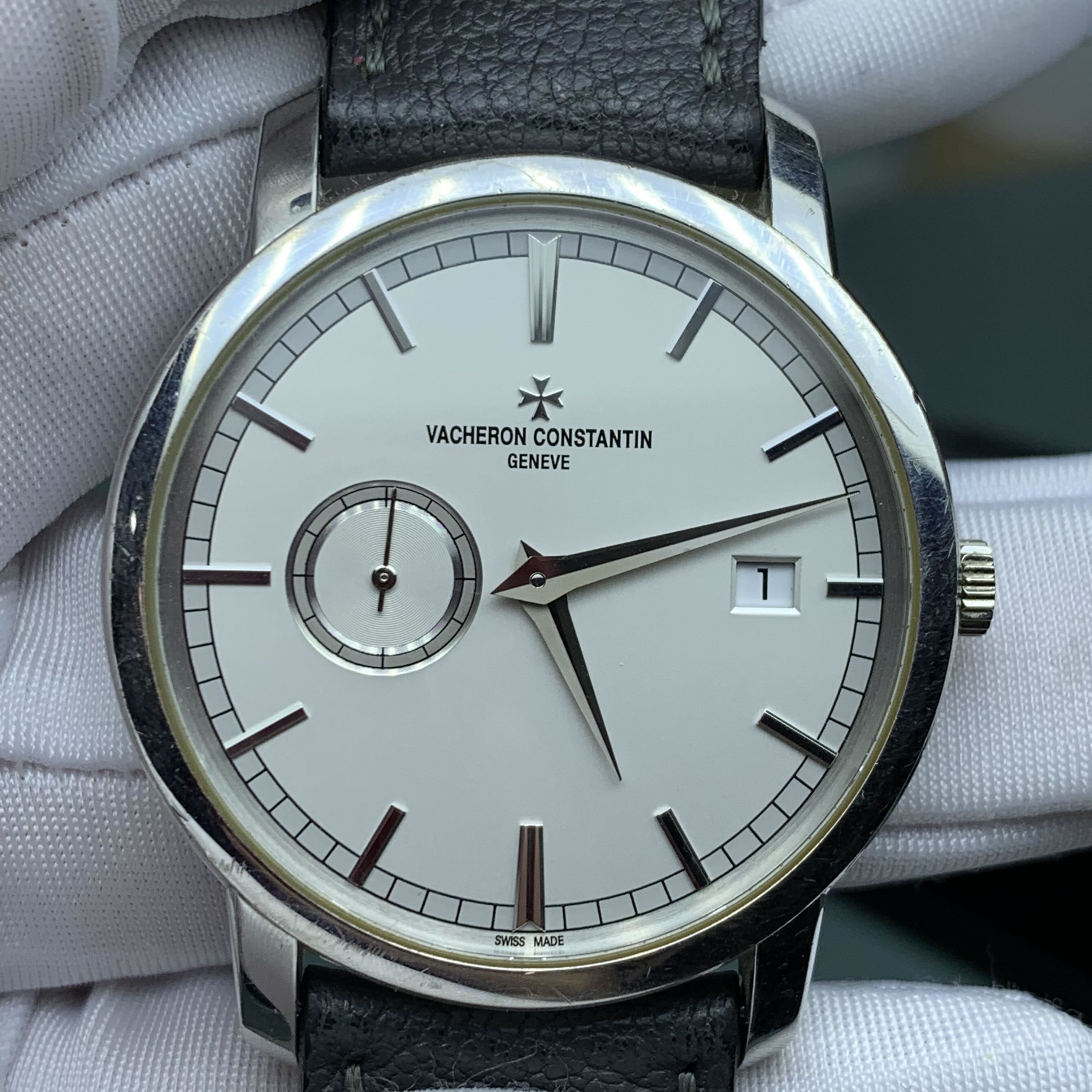 Vacheron Constantin Inheritance 38 millimeters 87172/000G-9301
