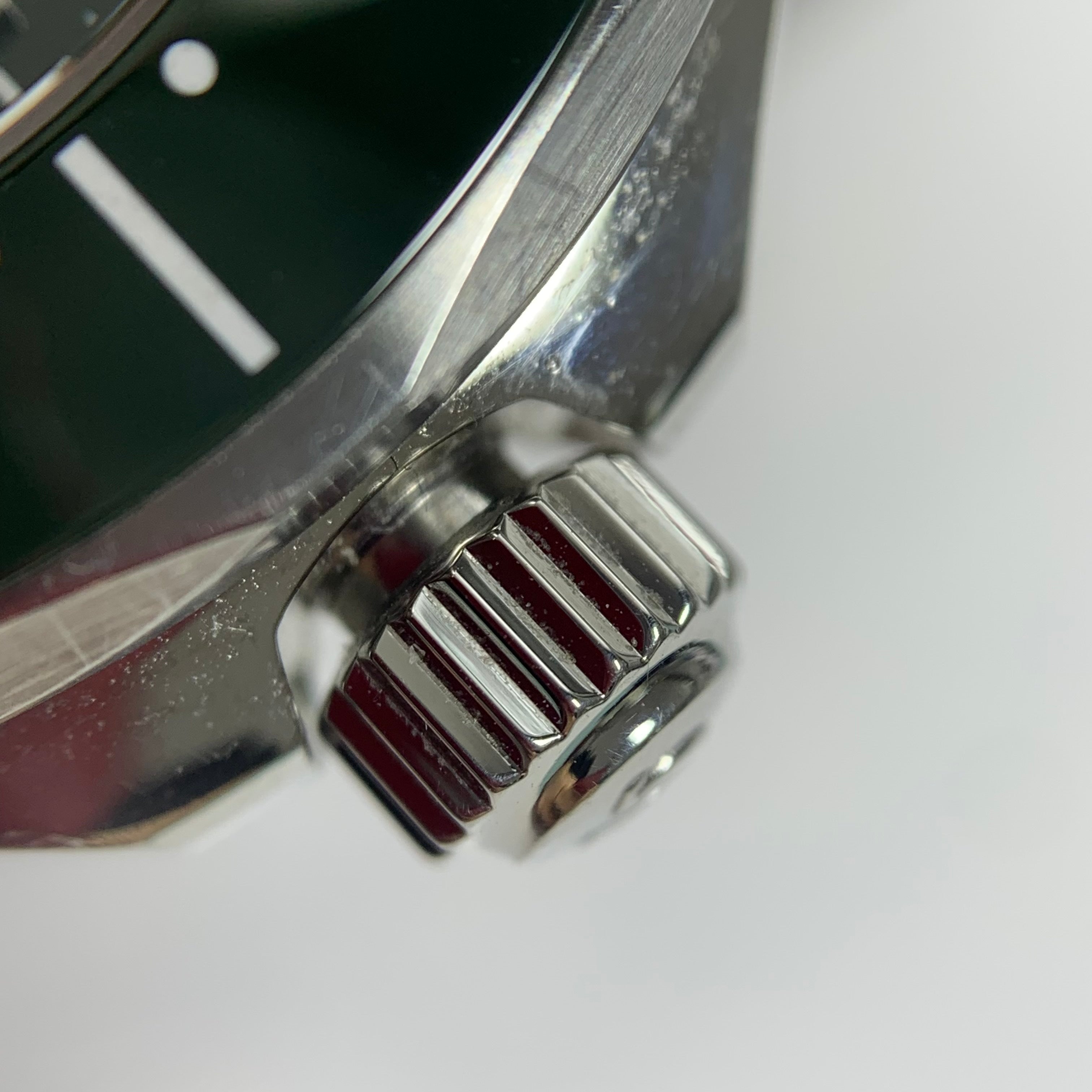 Omega Seahorse Series 42 210.30.42.20.10.001
