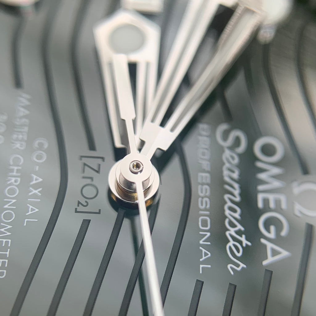 Omega Seahorse Series 42 210.30.42.20.10.001