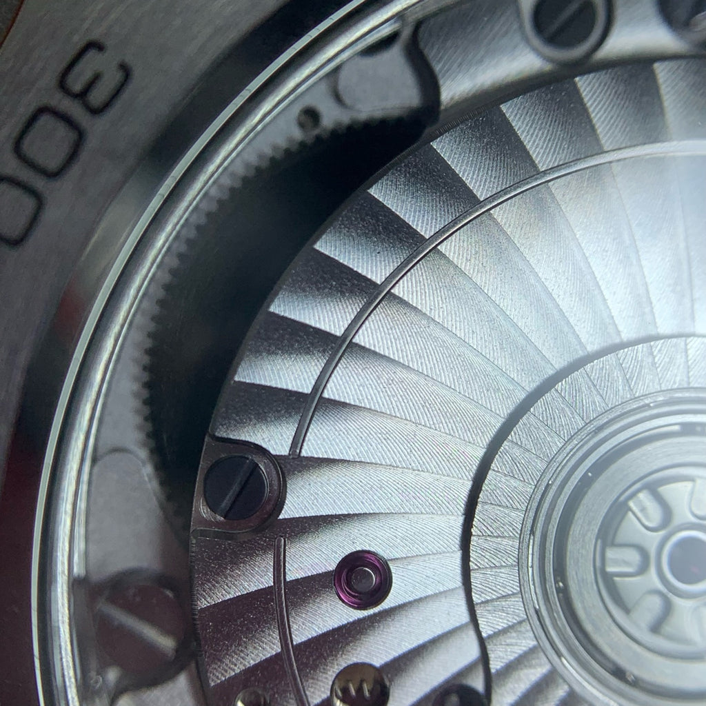 Omega Seahorse Series 42 210.30.42.20.10.001