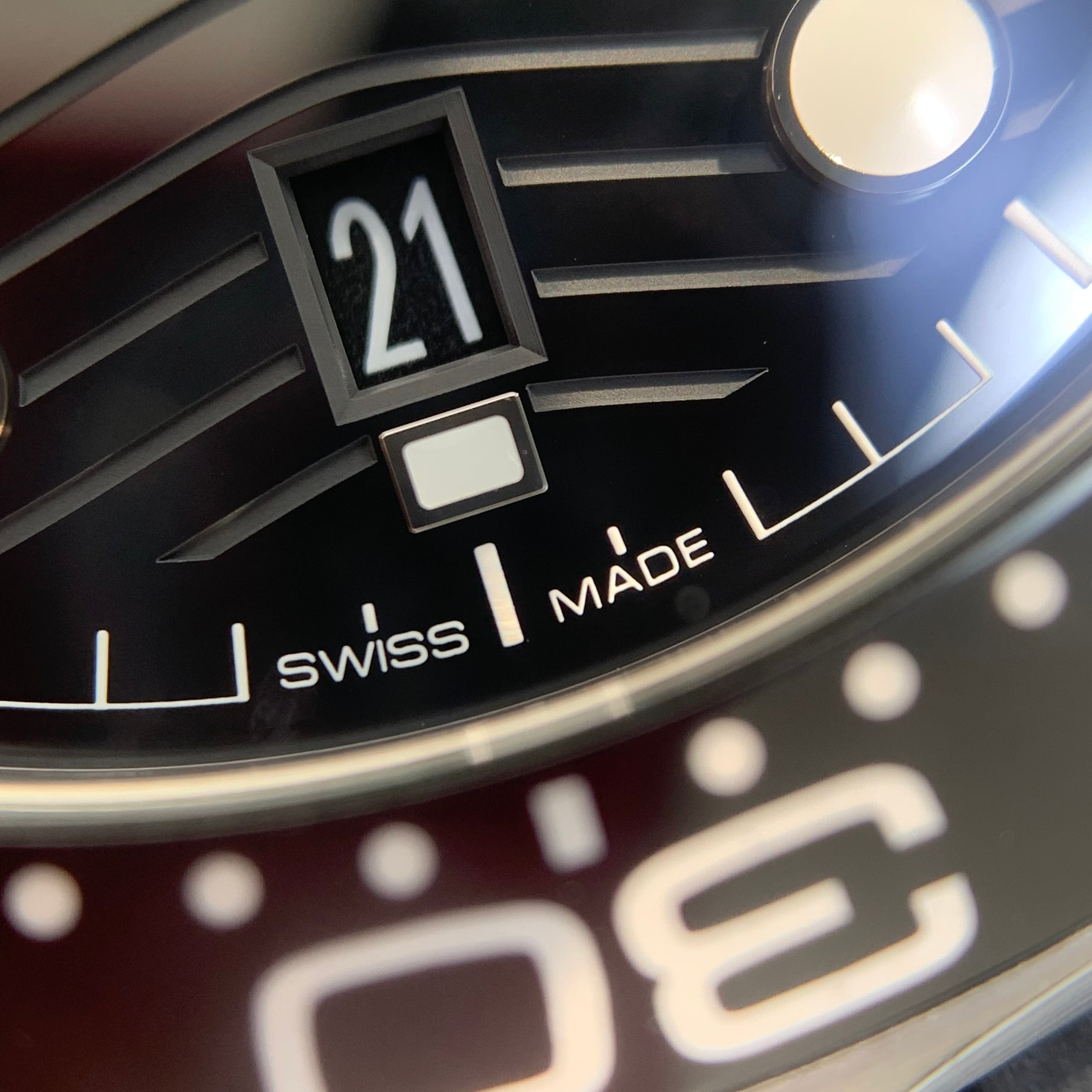 Omega Seahorse Series 42 210.32.42.20.01.001