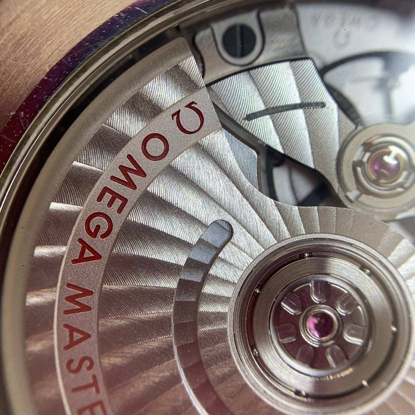 Omega Seahorse Series 42 210.32.42.20.01.001