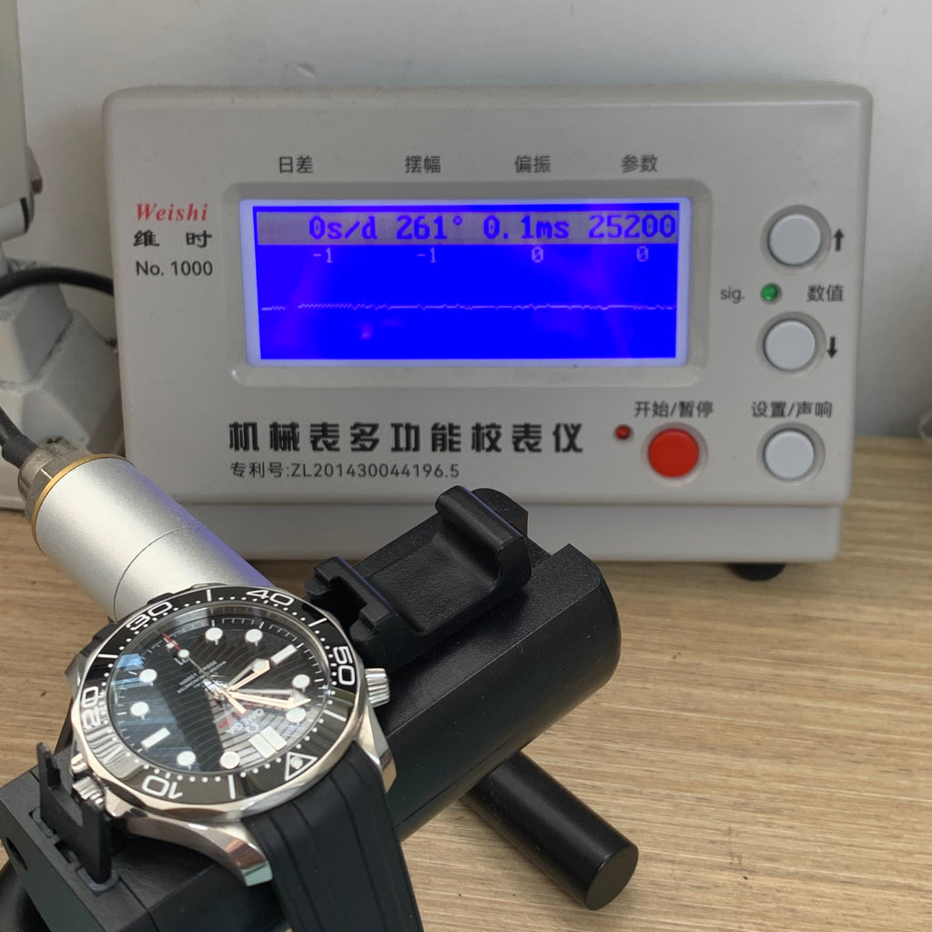 Omega Seahorse Series 42 210.32.42.20.01.001