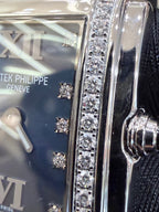 Patek Philippe TWENTY~4 Quartz watch 25 x 30 millimeters 4910/10A-012