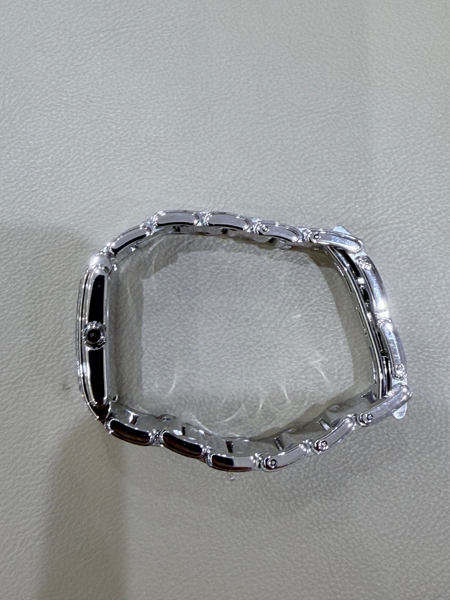 Patek Philippe TWENTY~4 Quartz watch 25 x 30 millimeters 4910/10A-012