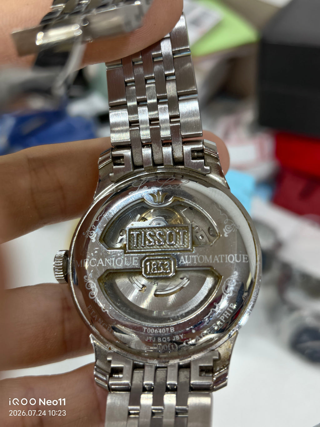 Tissot Classic Automatic (self-winding) watch 39.3 millimeters T006.407.11.033.00
