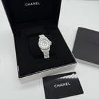 Chanel J12 White Quartz watch 33 millimeters H2422