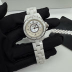 Chanel J12 White Quartz watch 33 millimeters H2422