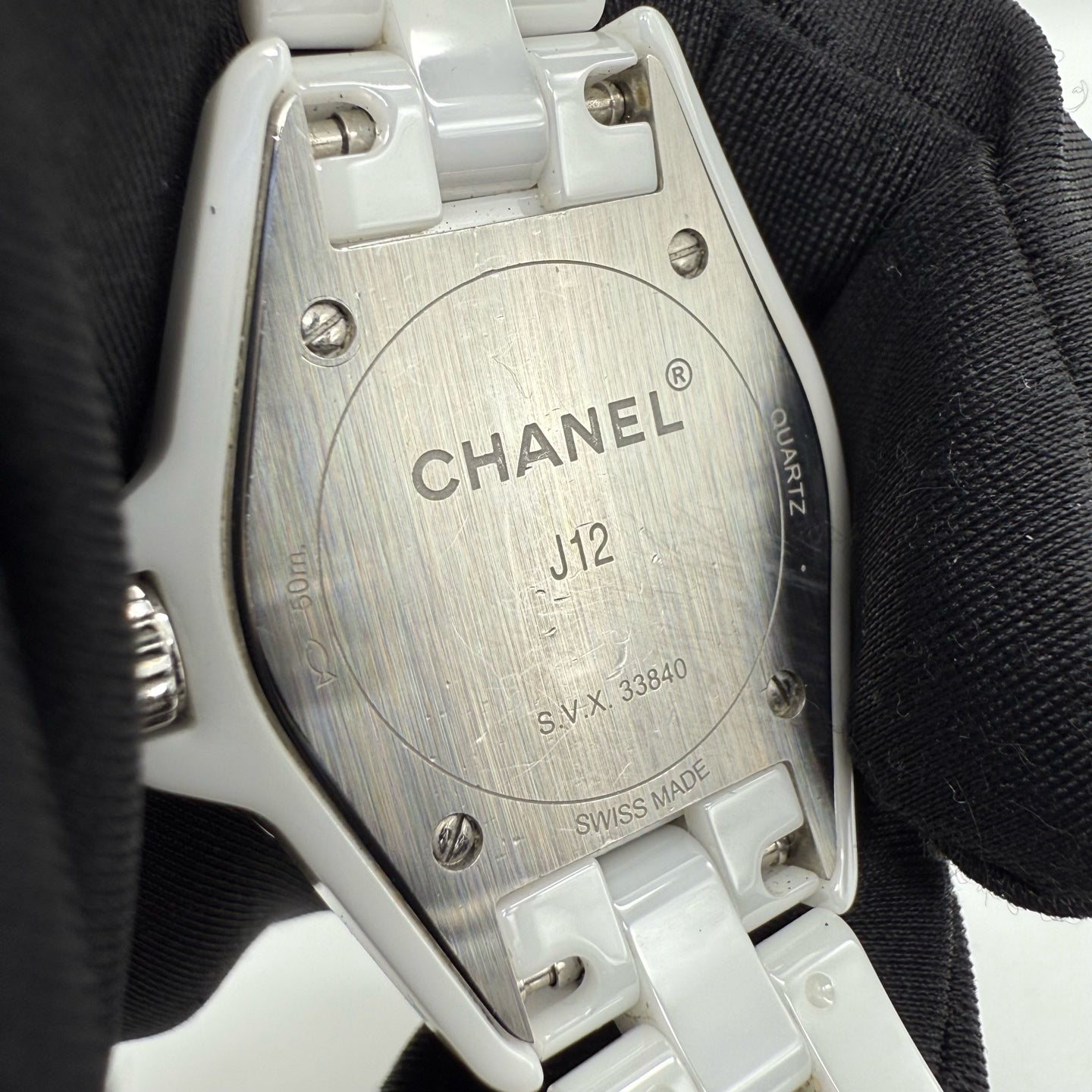 Chanel J12 White Quartz watch 33 millimeters H2422