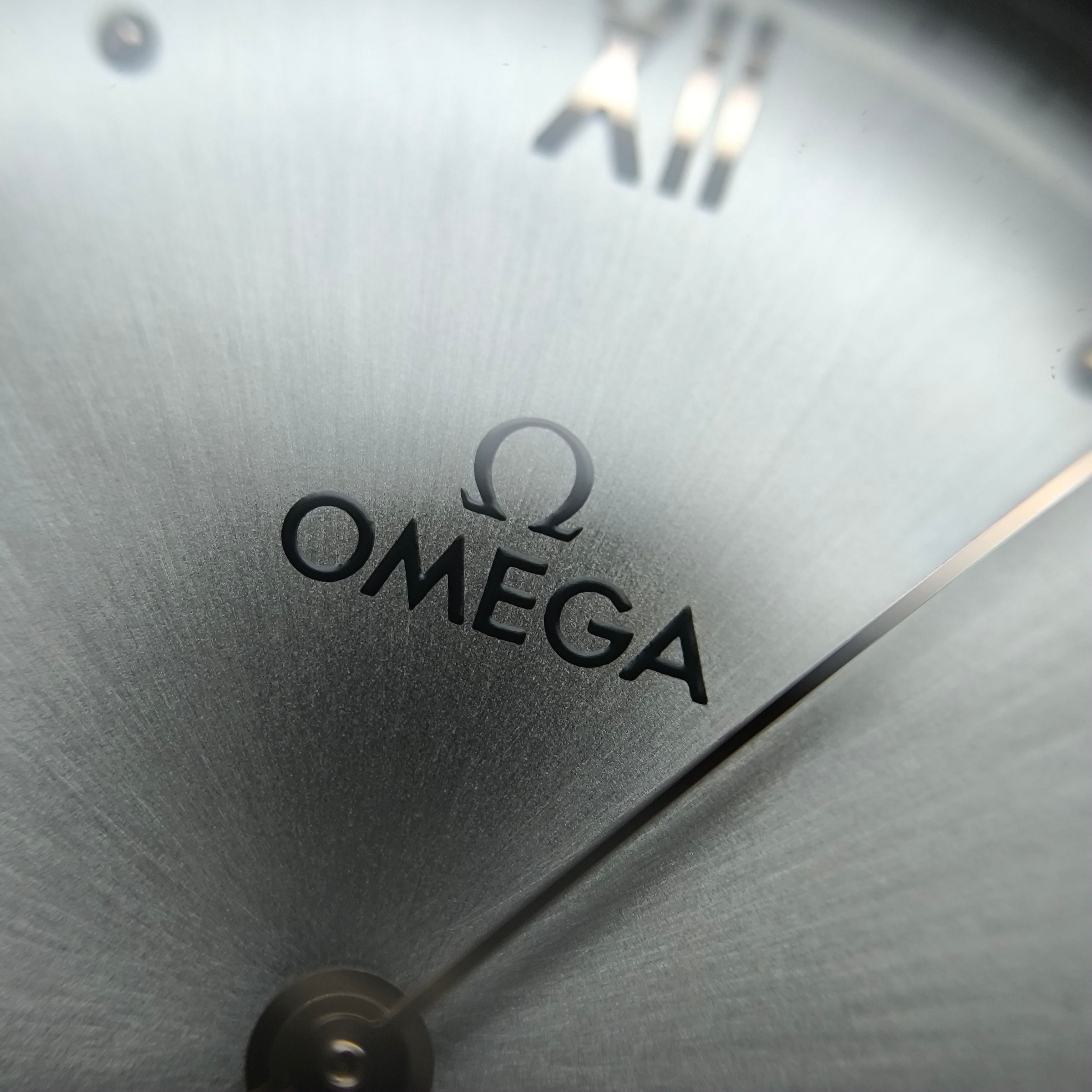 Omega Flying Disc Series 40 434.13.40.20.06.001