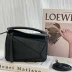 Loewe Handbag Black 180×125×80 mm (can accommodate an iPhone 13 Pro Max) 322.30.U95-1100