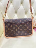 Louis Vuitton Diane 24*15*9 M46049