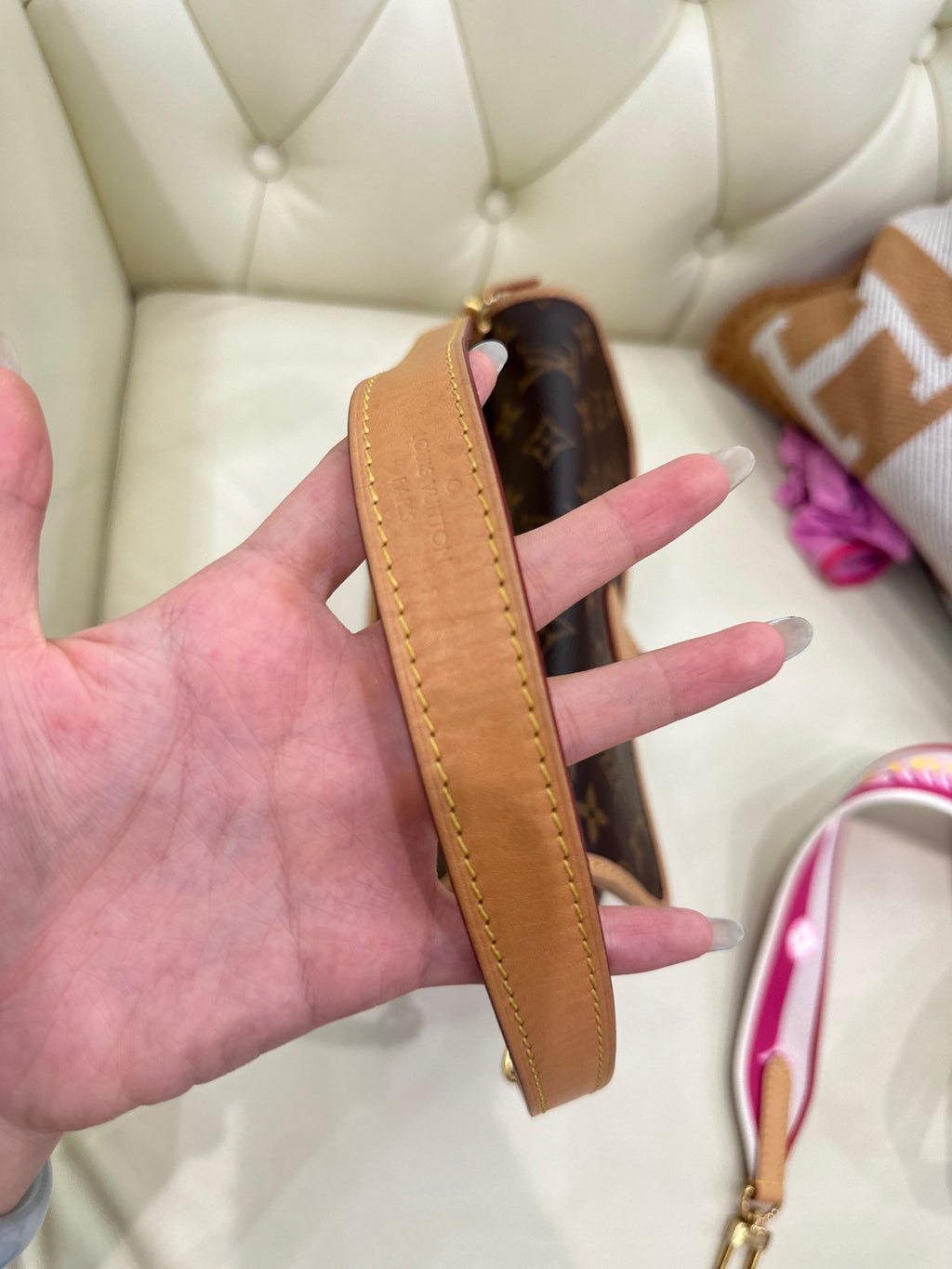 Louis Vuitton Diane 24*15*9 M46049