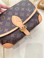 Louis Vuitton Diane 24*15*9 M46049